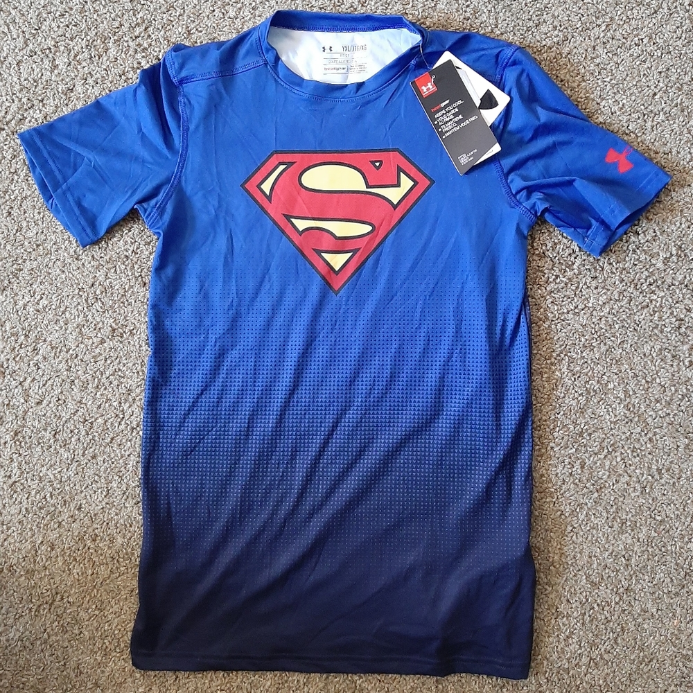 NEW Under Armour Superman Boys XL 16 Sports T-Shirt